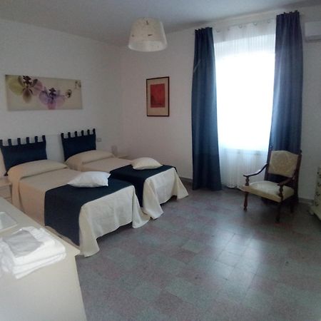 Corsomessina64 Bed & Breakfast Crotone Exterior photo